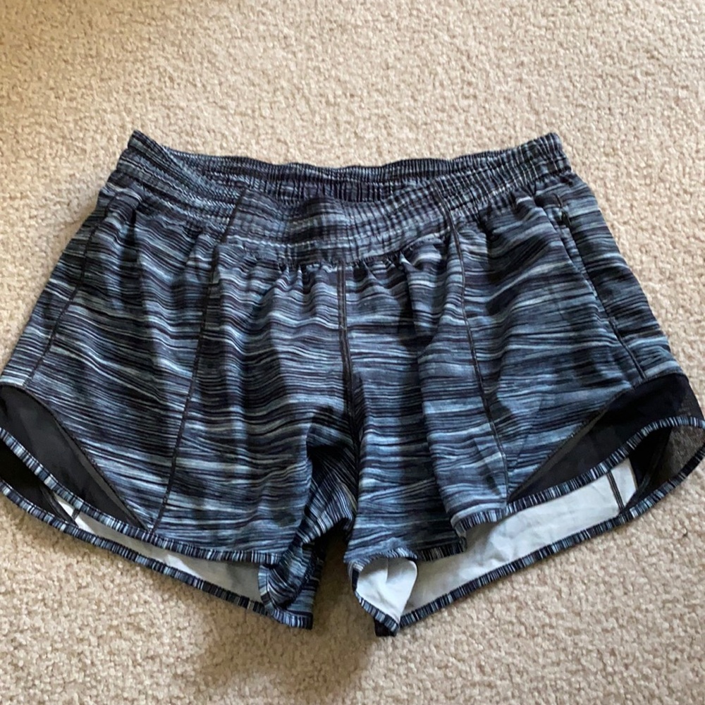 Space dye lululemon hottie hot shorts